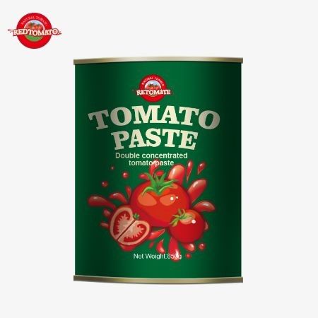 Onze dubbel geconcentreerde tomatenpasta uit China die heerlijk is en gemakkelijk verpakt in makkelijk open 850g blikjes