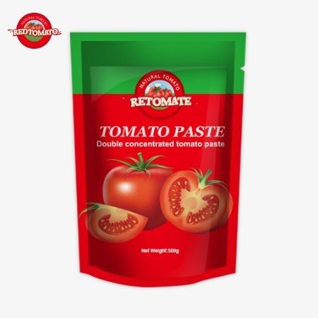 De 500 gram stand-up zak tomatenpasta biedt een handige verpakking en een heerlijke smaak