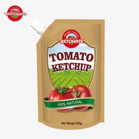 We produceren 200 gram ketchup zakjes die voldoen aan internationale normen en zijn verkrijgbaar tegen fabrieksprijzen