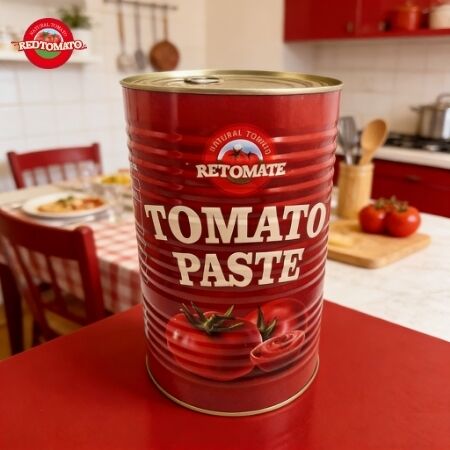 Hoge kwaliteit RETOMATE Tomatenpasta Met 4500g Bulk Verpakking 28-30 Brix Verpakking Type